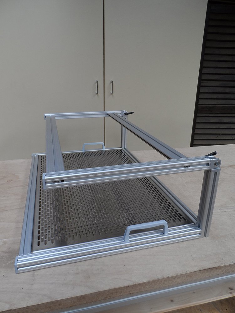 Tischgestell aus Aluminiumprofil